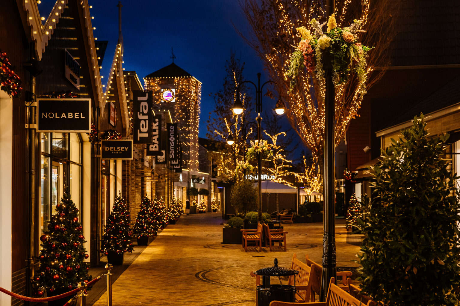 met topmerken in Designer Outlets Roermond en Roosendaal